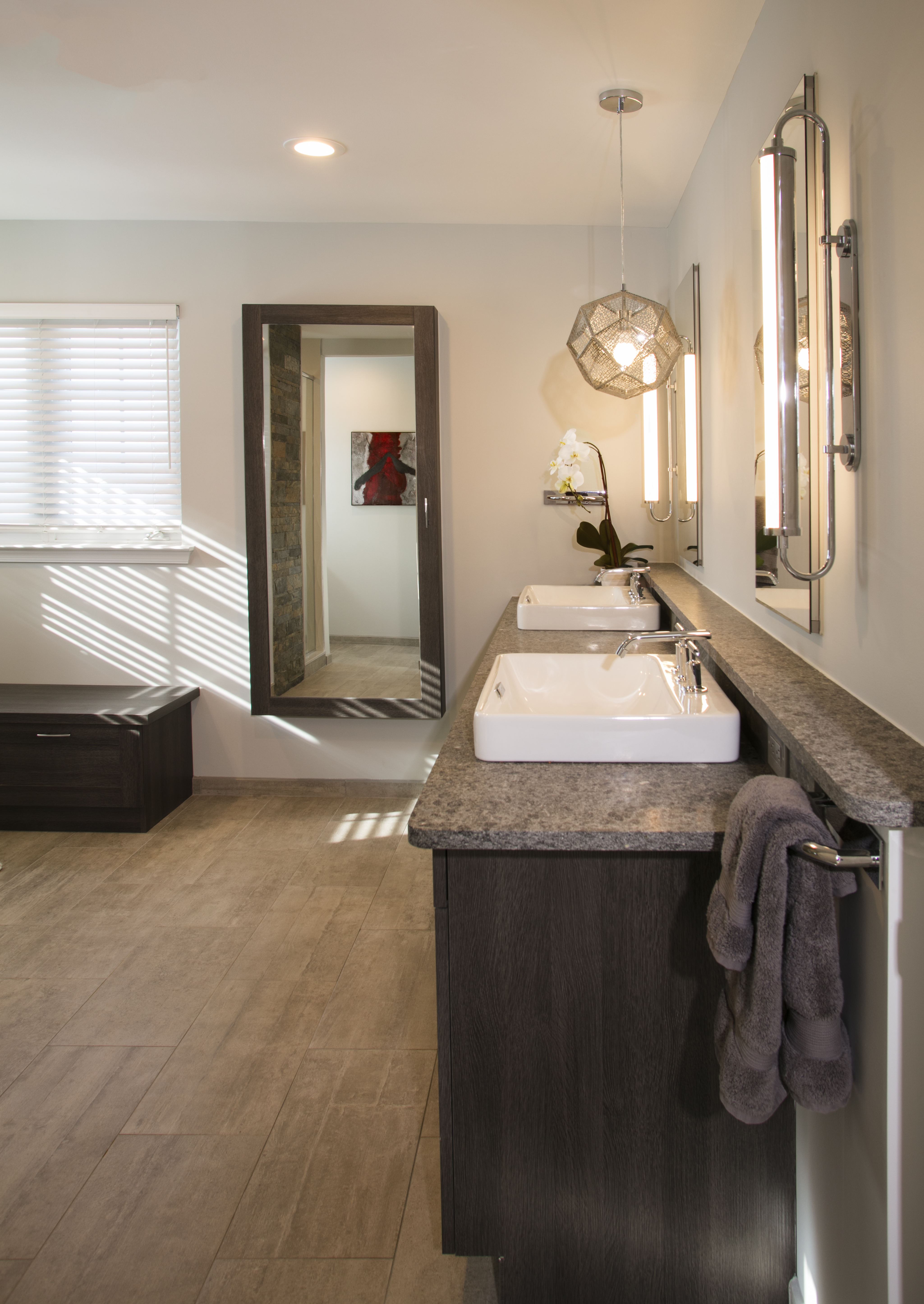 Modern Bathrooms Designs and Remodeling | HTRenovations Modern Bathrooms Designs and Remodeling | HTRenovations