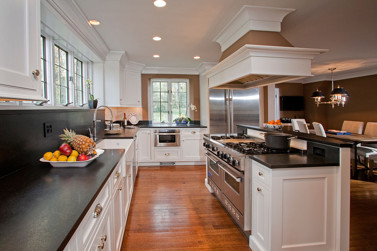 Transitional Kitchen