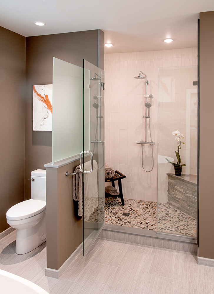 transitional style bathroom